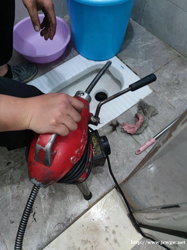 泉港厕所疏通马桶分析准备疏通马桶前的开始工作 泉港厕所疏通马桶分析准备疏通马桶前的开始工作