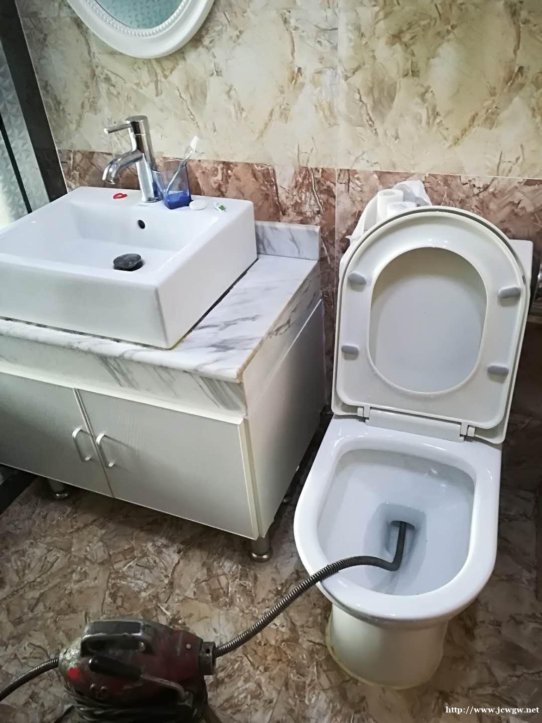 泉港厕所疏通马桶分析准备疏通马桶前的开始工作 泉港厕所疏通马桶分析准备疏通马桶前的开始工作