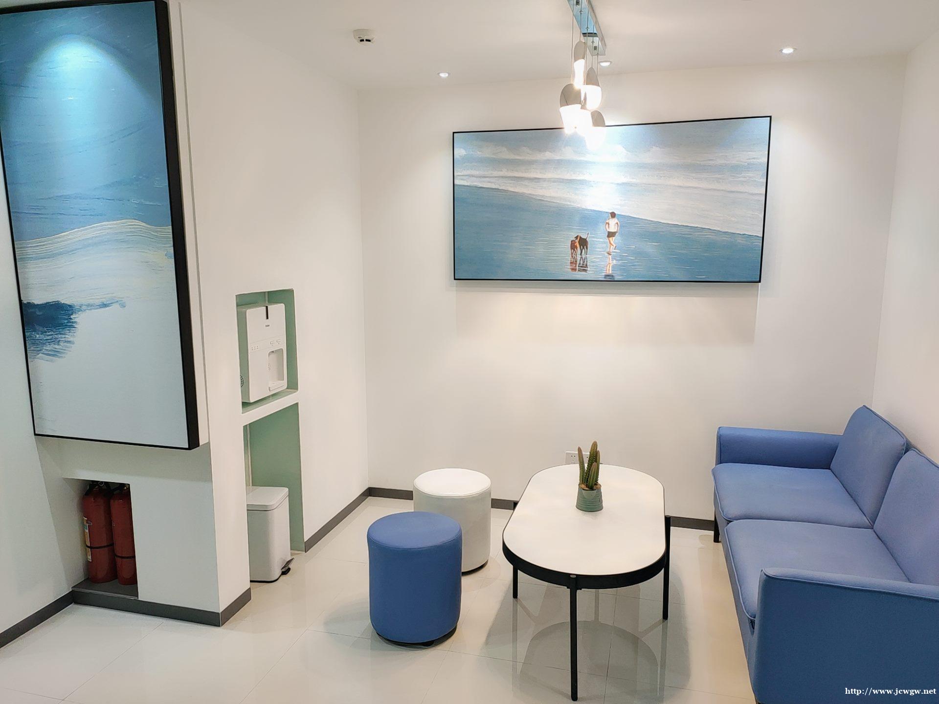 6人内创业团队,精装修 拎包入驻 性价比高的办公场地 6人内创业团队,精装修 拎包入驻 性价比高的办公场地