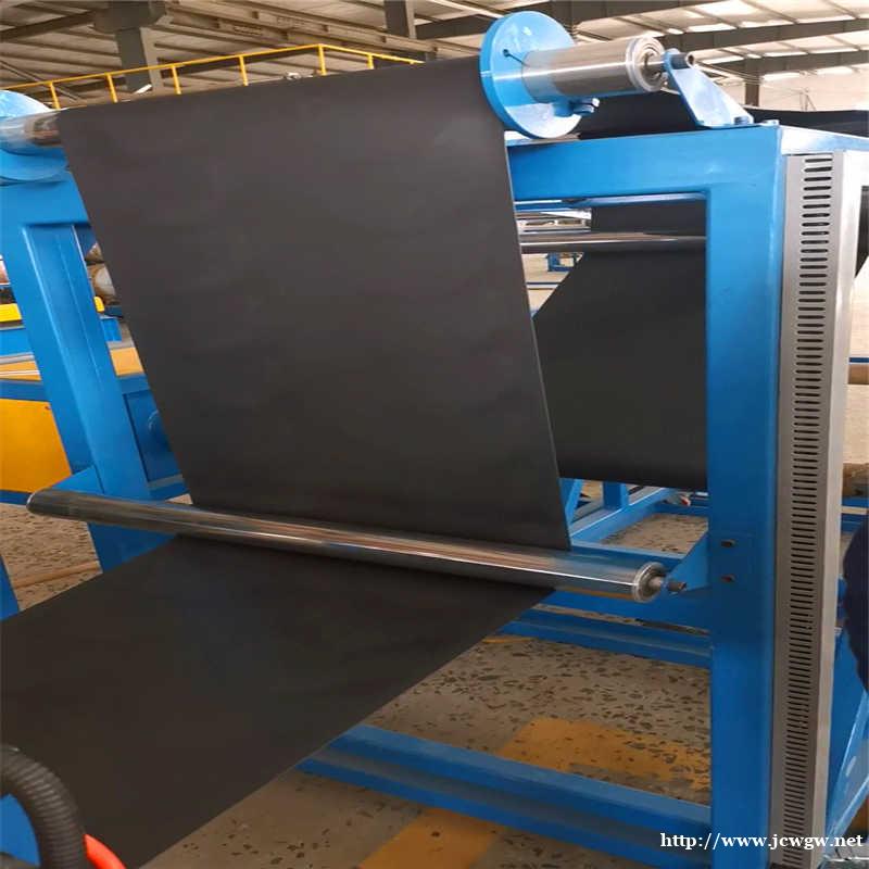 徐州恭乐橡塑机械汽车脚垫内饰片材挤出机 徐州恭乐橡塑机械汽车脚垫内饰片材挤出机