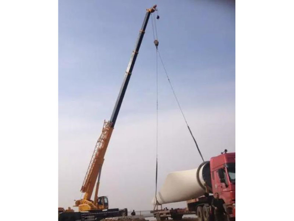 吊车在进行设备吊装的过程中有哪些注意事项?