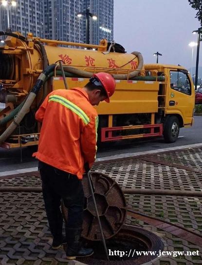 凤塘镇老厕所堵了怎么通?厕所堵了疏通价格? 凤塘镇老厕所堵了怎么通?厕所堵了疏通价格?