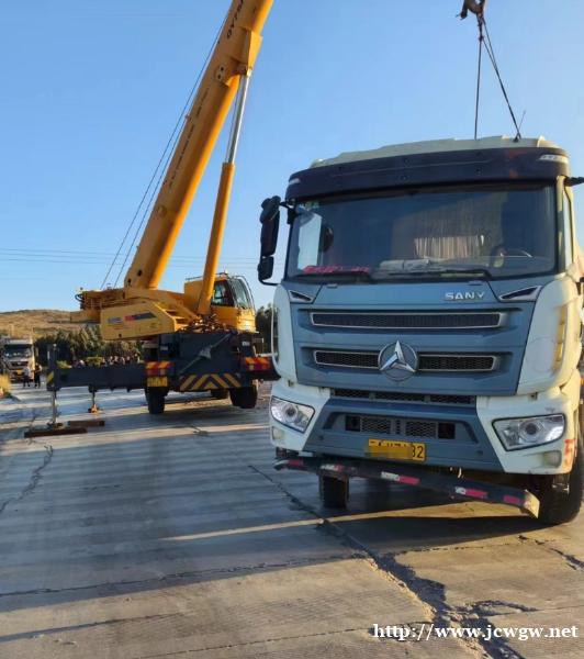 在吊车吊装过程中如何操作才能让客户放心? 在吊车吊装过程中如何操作才能让客户放心?