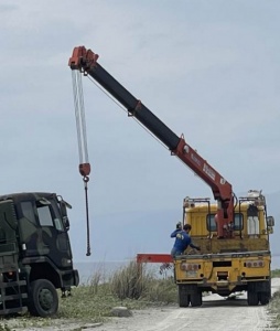 吊车的平衡重配置有什么严格要求？