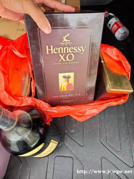 淄博回收洋酒!浅谈喝酒的好处和坏处 淄博回收洋酒!浅谈喝酒的好处和坏处