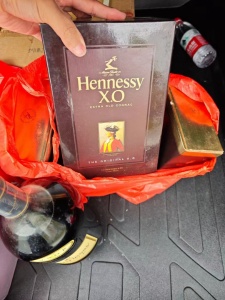 淄博回收洋酒!浅谈喝酒的好处和坏处