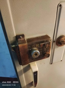 建湖专业开锁 家庭锁 卷帘门锁 卧室门锁 开刷卡锁