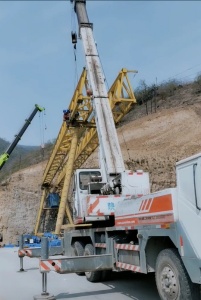 如何确定旬阳吊车出租公司的设备吊装经验丰富?