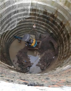 重庆挖掘机出租时的现场交接