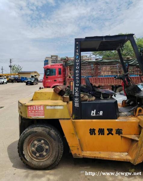 叉车装货在进贤县,如何确保高效与安全? 叉车装货在进贤县,如何确保高效与安全?