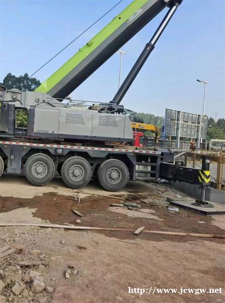 我该如何评估不同益阳吊车出租公司的价格差异? 我该如何评估不同益阳吊车出租公司的价格差异?