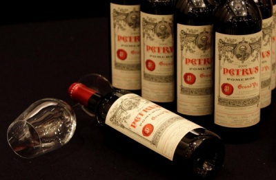 济南回收红酒常年回收帕图斯红酒24小时免费上门回收