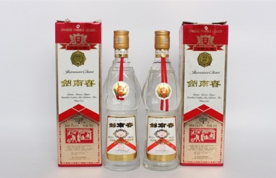 济南礼品回收教你4个识别剑南春酒真假的技巧