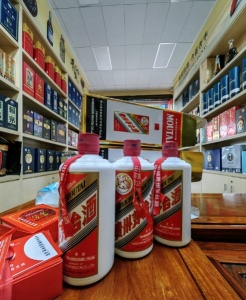 新乡大量回收礼品礼品 名酒老酒 冬虫夏草 红酒洋酒