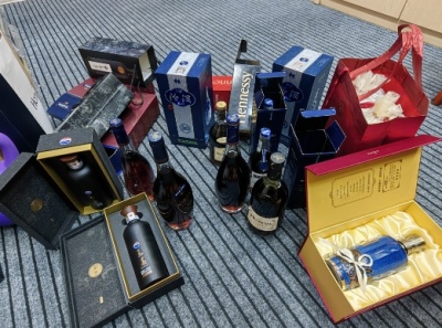 新乡原阳回收礼品礼品 高价回收茅台酒五粮液剑南春