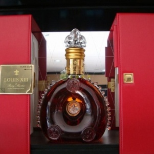 济源市高价回收礼品 闲置礼品 新老茅台酒五粮液剑南春