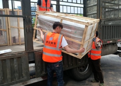 安吉搬家拆装家具衣柜如何组装