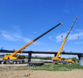 吊车的起吊高度受哪些因素限制呢?