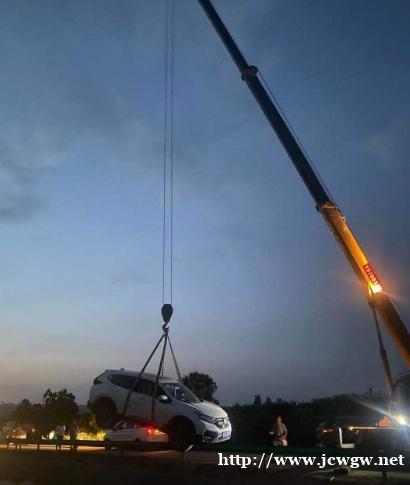 同样都是在大荔县,在哪些特殊情况下吊车租赁的费用会更高? 同样都是在大荔县,在哪些特殊情况下吊车租赁的费用会更高?