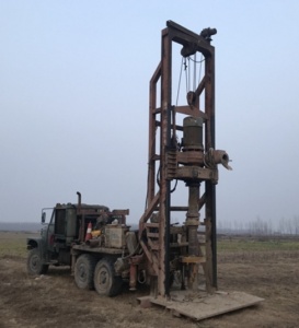 在贺州钻井是否需要经过严格审批，其过程复杂程度如何？