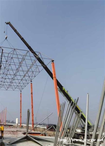 大型吊车出租时如何选择合适的吊车型号呢? 大型吊车出租时如何选择合适的吊车型号呢?