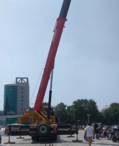 如何确保吊车出租过程中的费用透明合理呢？