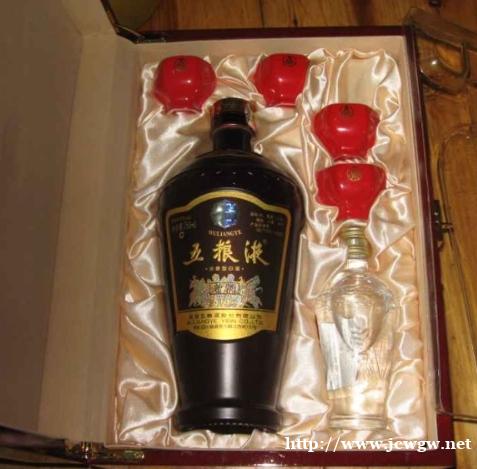 郫县回收礼品浅谈鉴赏红酒小知识 郫县回收礼品浅谈鉴赏红酒小知识