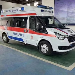 厦门救护车出租 跨省送病人回家
