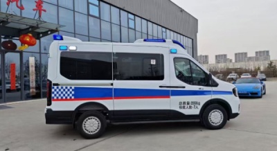 东莞救护车转运机场火车站病人护送