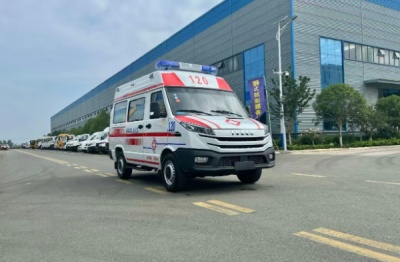 厦门可以平躺担架救护车出租转运