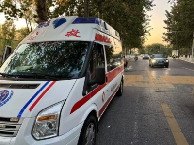 东莞转院如何预约救护车转运