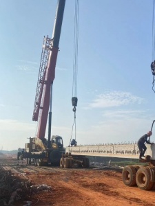 挑选吊车时,对于车辆的防倾翻装置可靠性存疑,怎样检测?