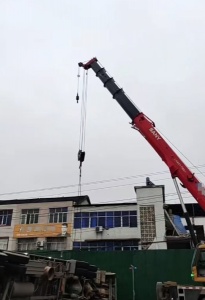 湖北随州应急吊装服务:24小时救援热线说明!