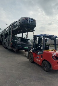 工厂货物周转压力大，徐闻叉车出租服务如何高效应对？