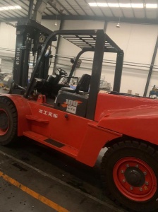 影响凯里大型叉车租赁收费的因素有哪些？