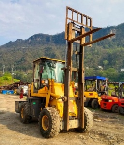 凯里叉车有哪几种，分别适用哪种托盘？