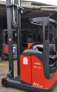 如何判断一台叉车的性能是否稳定？