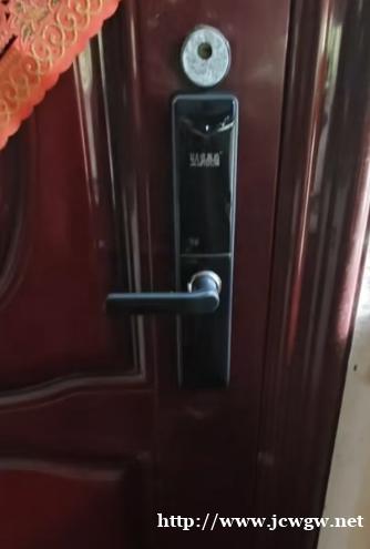 三亚海棠区开锁,附近有没有快速响应的师傅? 三亚海棠区开锁,附近有没有快速响应的师傅?