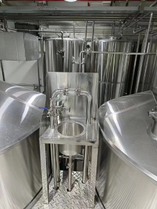 史密力维高效精酿啤酒设备，省心省力品质保障