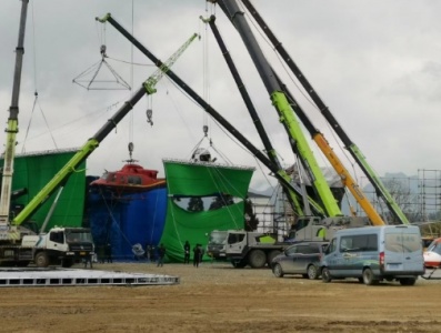 绥阳吊车出租公司可以为客户提供哪些安全保障?