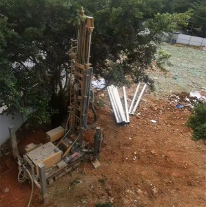 温州打井队选用现代化的钻井技能作业效率高。