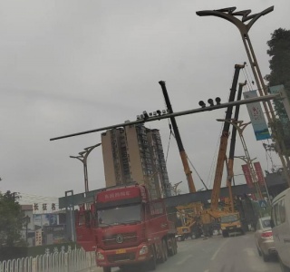 暴雨天气影响吊车作业吗？企业如何制定应急预案？