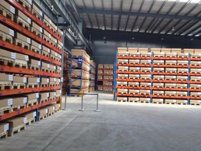 货架二手回收 出售 大量收购库房重型高位货架 旧托盘 叉车回收