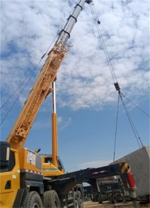 距离林芝市区比较偏远的地方租赁吊车的费用贵多少?