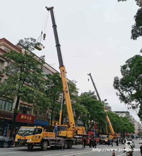 阳春市工地急需吊车,如何快速找到靠谱的租赁公司? 阳春市工地急需吊车,如何快速找到靠谱的租赁公司?