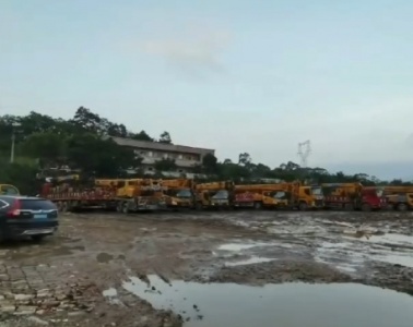 阳春市小型吊车出租适合哪些类型的工程项目？