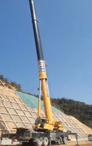 不同吨位吊车租赁价格对比，哪款更适合你？