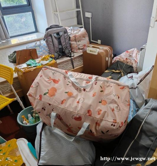 跨市搬家选物流还是搬家公司?比价表告诉你答案! 跨市搬家选物流还是搬家公司?比价表告诉你答案!