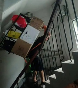 空调移机后漏氟是什么原因？维修师傅道出真相！