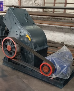 青石破碎机_大型青石锤破机_青石破碎机厂家